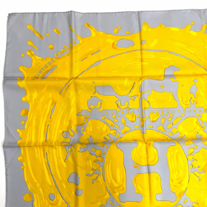 Pristine HERMES scarf Freshly painted silk Women