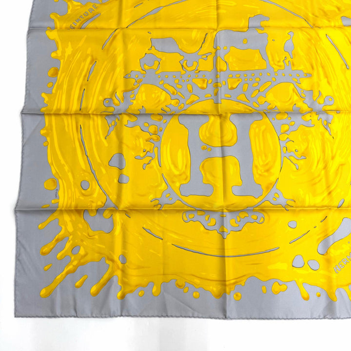 Pristine HERMES scarf Freshly painted silk Women