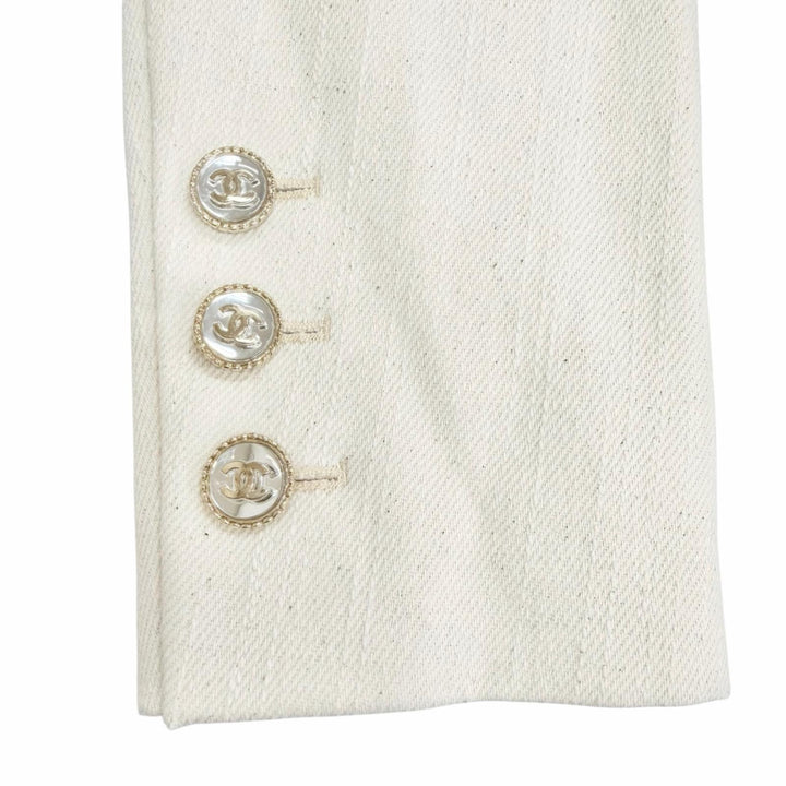 Excellent CHANEL tailored jacket COCO Button Matelassé Ribbon 36 P70569V62000