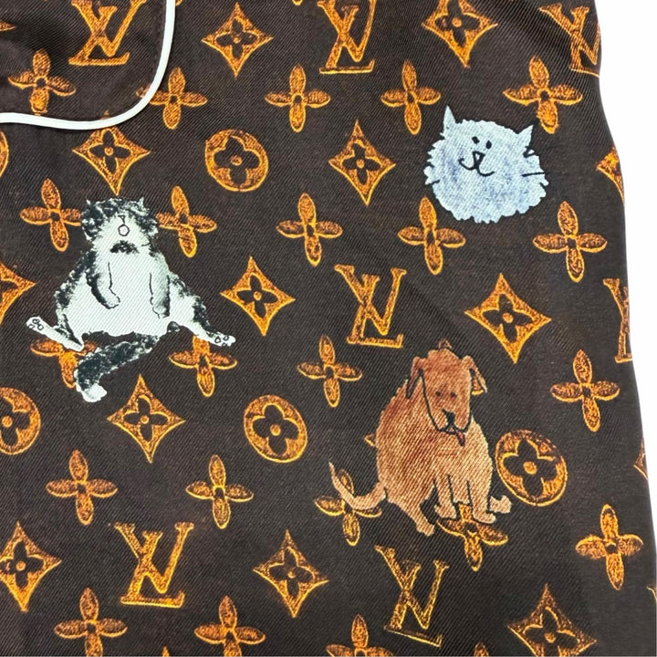 Pristine LOUIS VUITTON Long sleeve shirt Monogram Button Catgram Brown silk 36