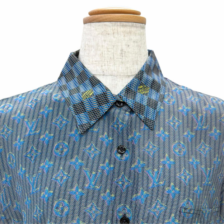 Pristine LOUIS VUITTON Long sleeve shirt 3D monogram logo buttons Blue silk 34