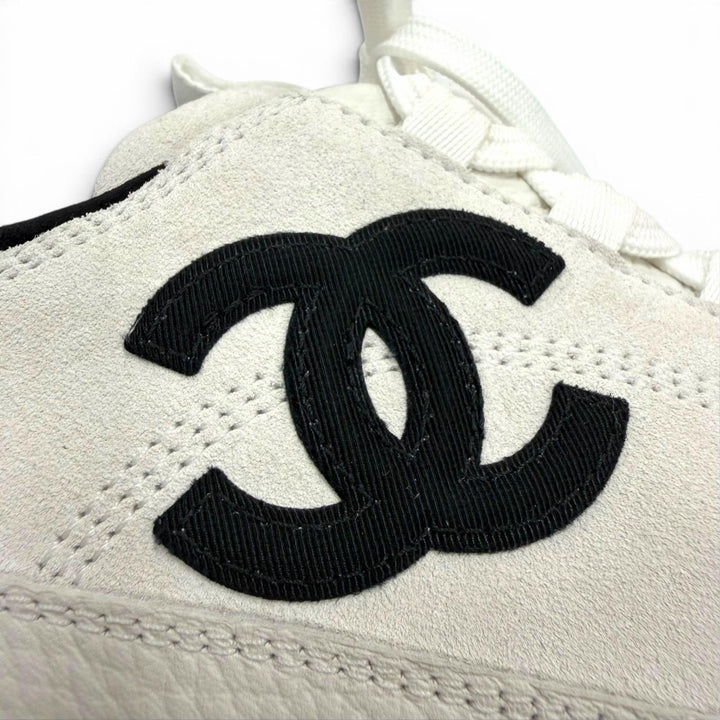 Pristine CHANEL sneakers COCO Mark white Suede leather mens 43 G47011