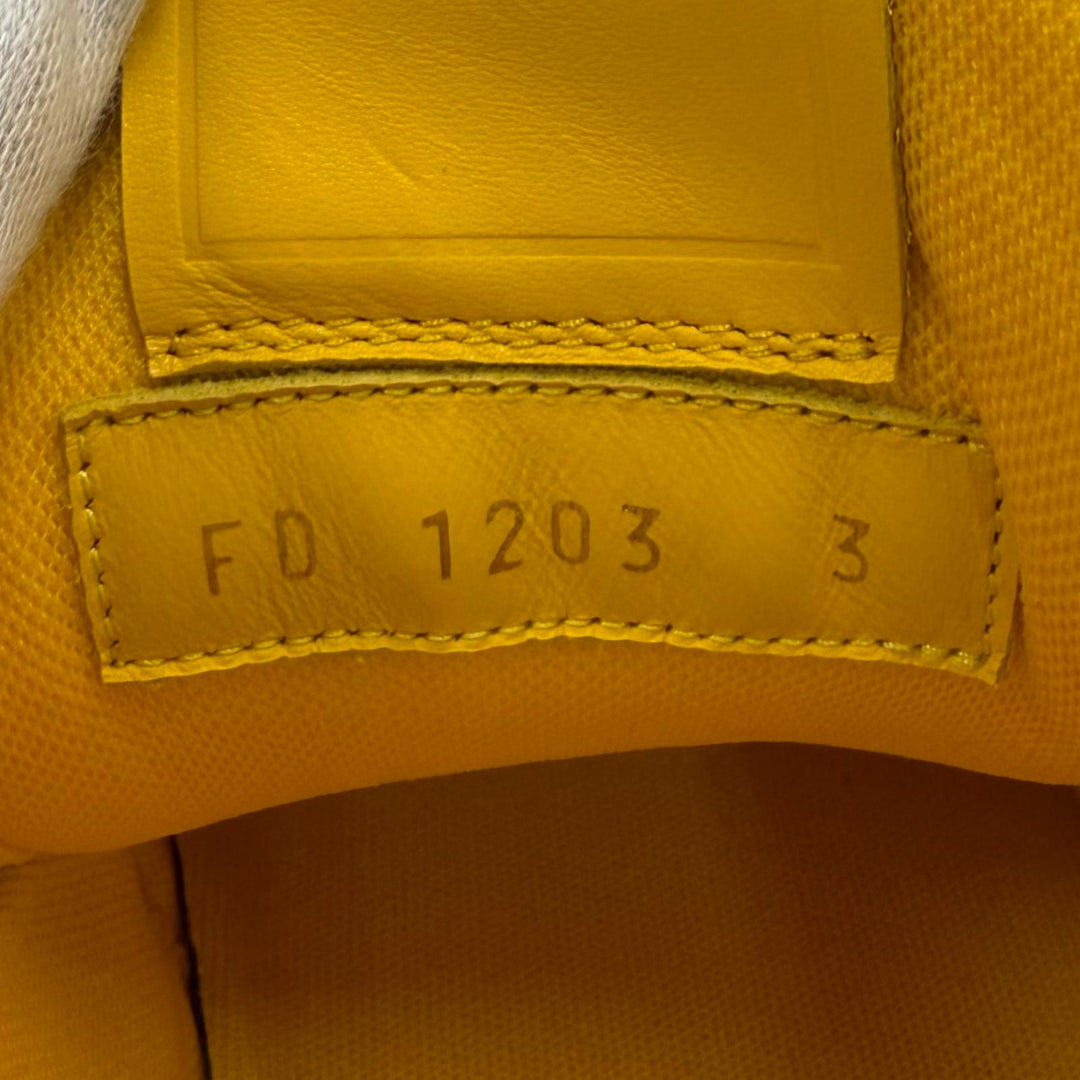 Pristine LOUIS VUITTON sneakers LV Trainer LV logo lace-up leather yellow 3