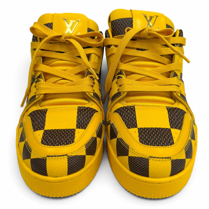 Pristine LOUIS VUITTON sneakers LV Trainer LV logo lace-up leather yellow 3