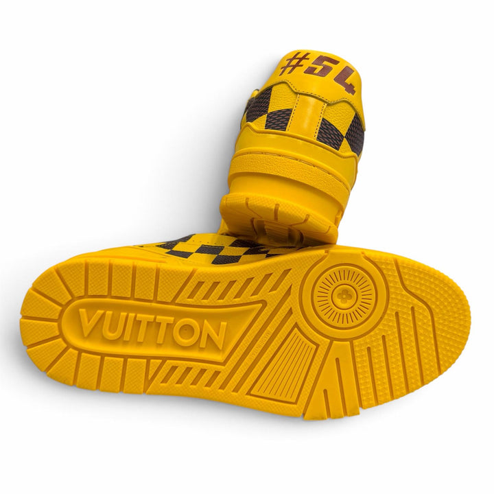 Pristine LOUIS VUITTON sneakers LV Trainer LV logo lace-up leather yellow 3