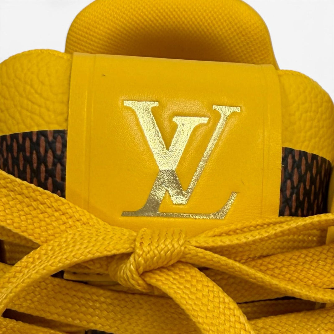 Pristine LOUIS VUITTON sneakers LV Trainer LV logo lace-up leather yellow 3