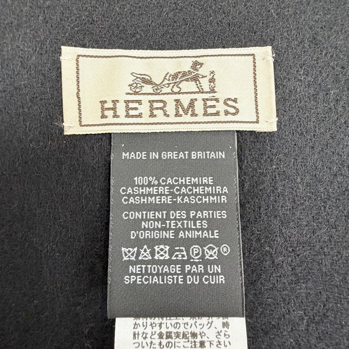 Excellent HERMES Scarf Logo embroidery, horsebit motif leather patch, cashmere