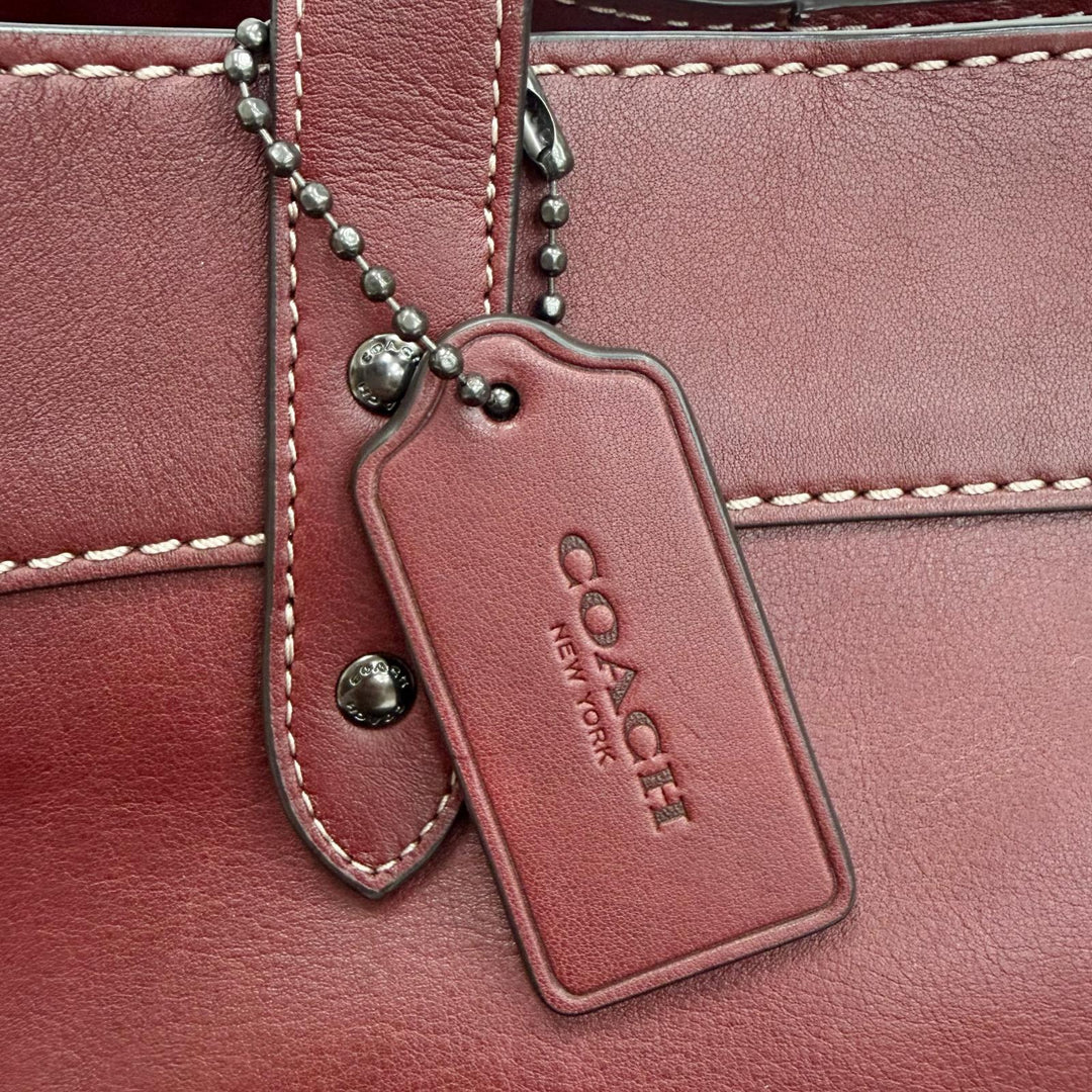 Excellent COACH Field Tote 40 with Coach Badge 2-Way Tote Bag/Shoulder Bag CC097