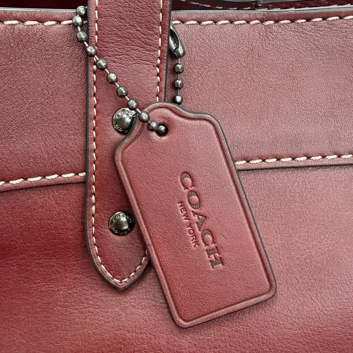 Excellent COACH Field Tote 40 with Coach Badge 2-Way Tote Bag/Shoulder Bag CC097