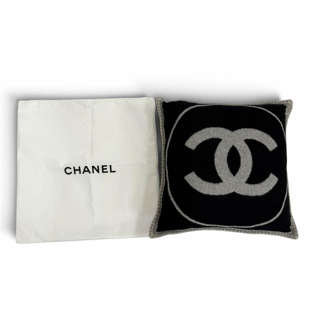 Excellent CHANEL cushion COCO Mark black wool Women 18V