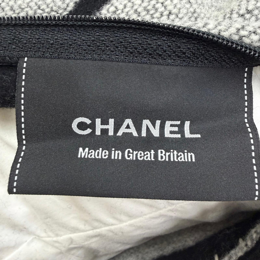 Excellent CHANEL cushion COCO Mark black wool Women 18V
