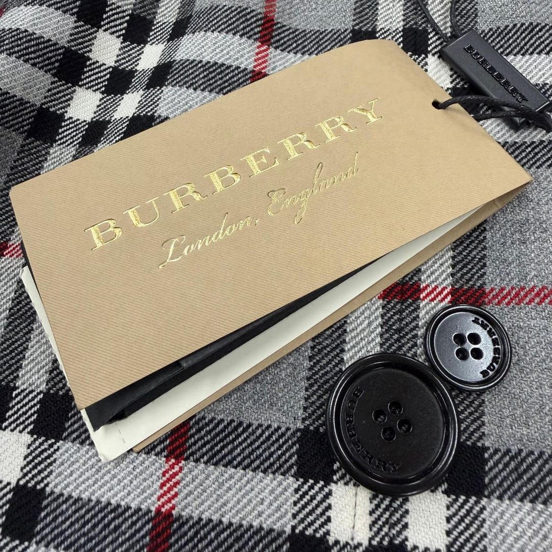 Pristine BURBERRY coat Knee-length, reversible inner check pattern. S 4547809