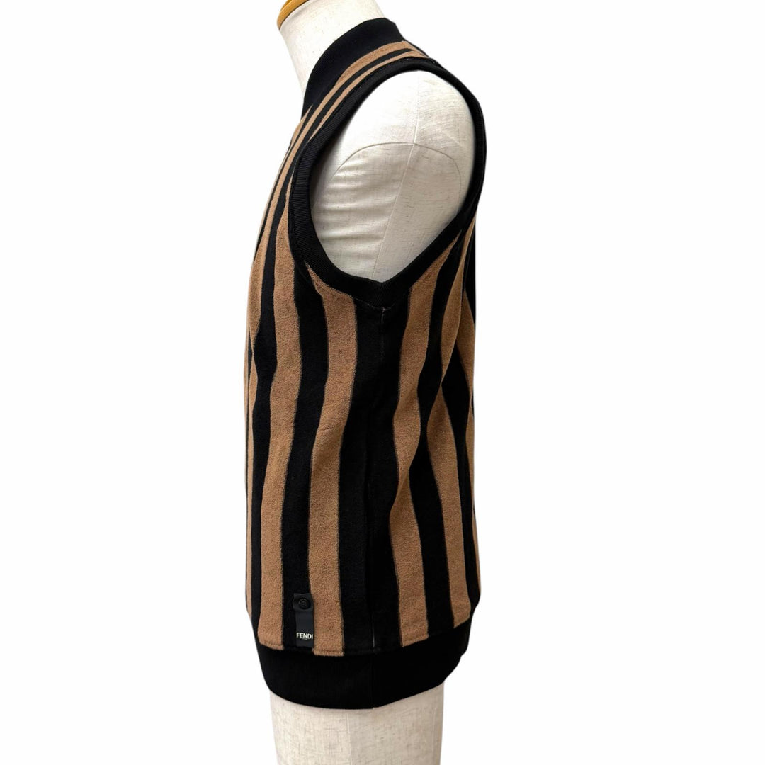 Pristine FENDI Best Pecan Stripe FF Logo Zip Terry Cloth Brown cotton