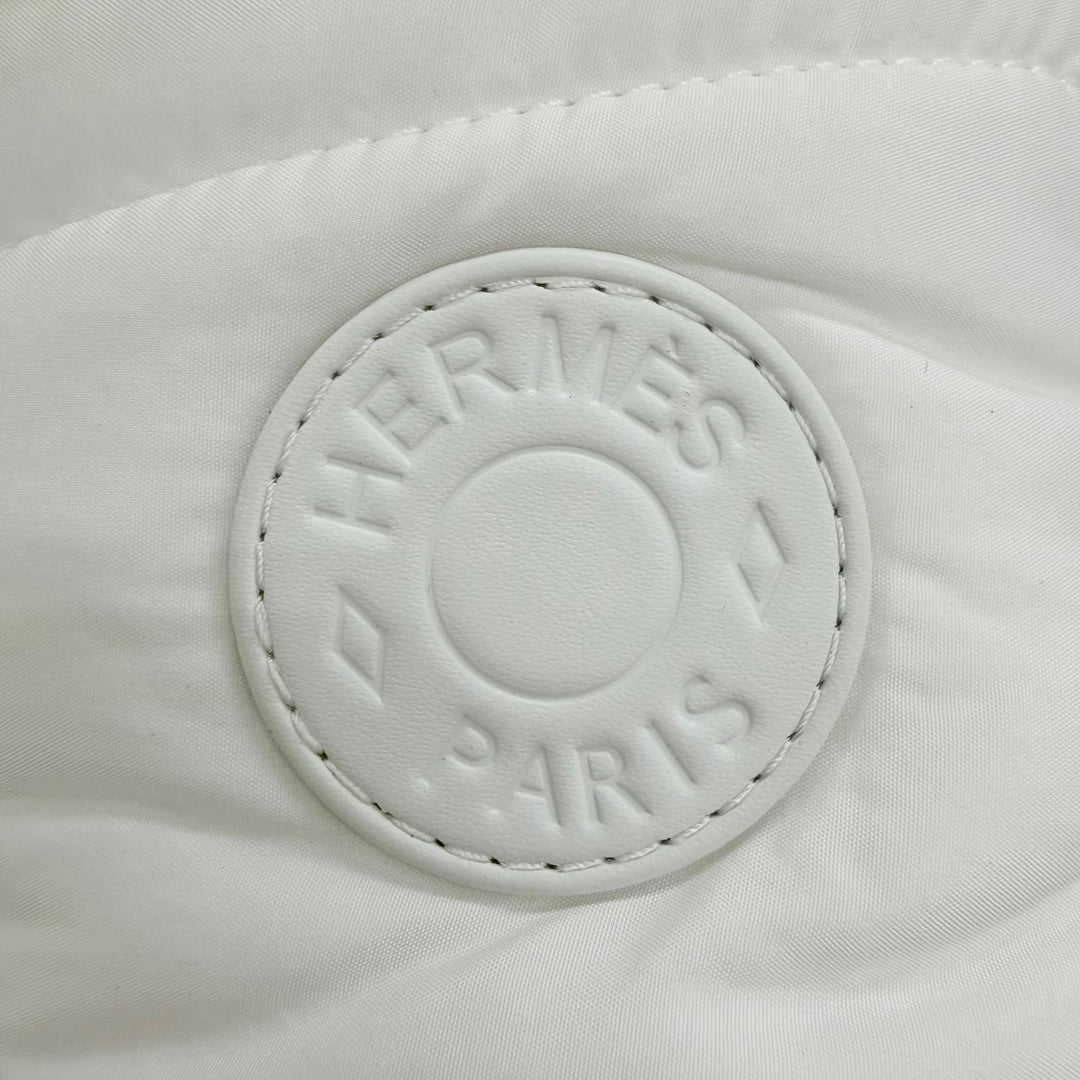 Excellent HERMES short boots fresh Logo leather patch with boa lining white 35