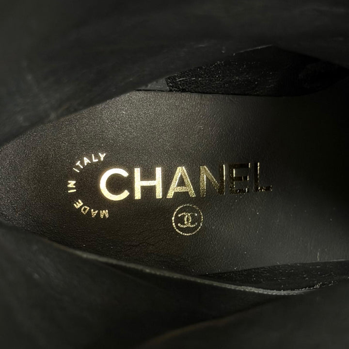 Pristine CHANEL COCO Mark Medium Leather Boots Jockey Boots black 36 G36273