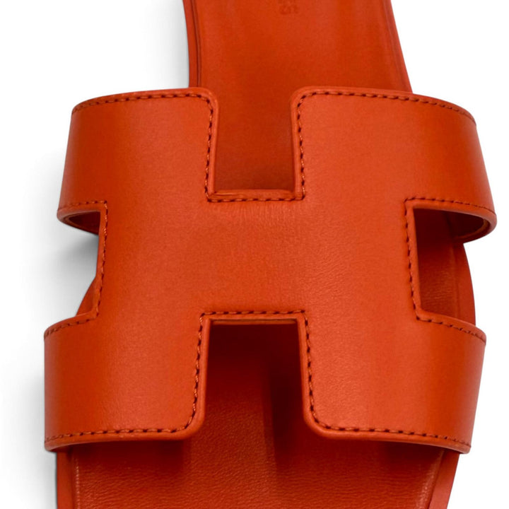 Pristine HERMES Sandals Oran H Design Leather Flats Orange leather Women 37.5
