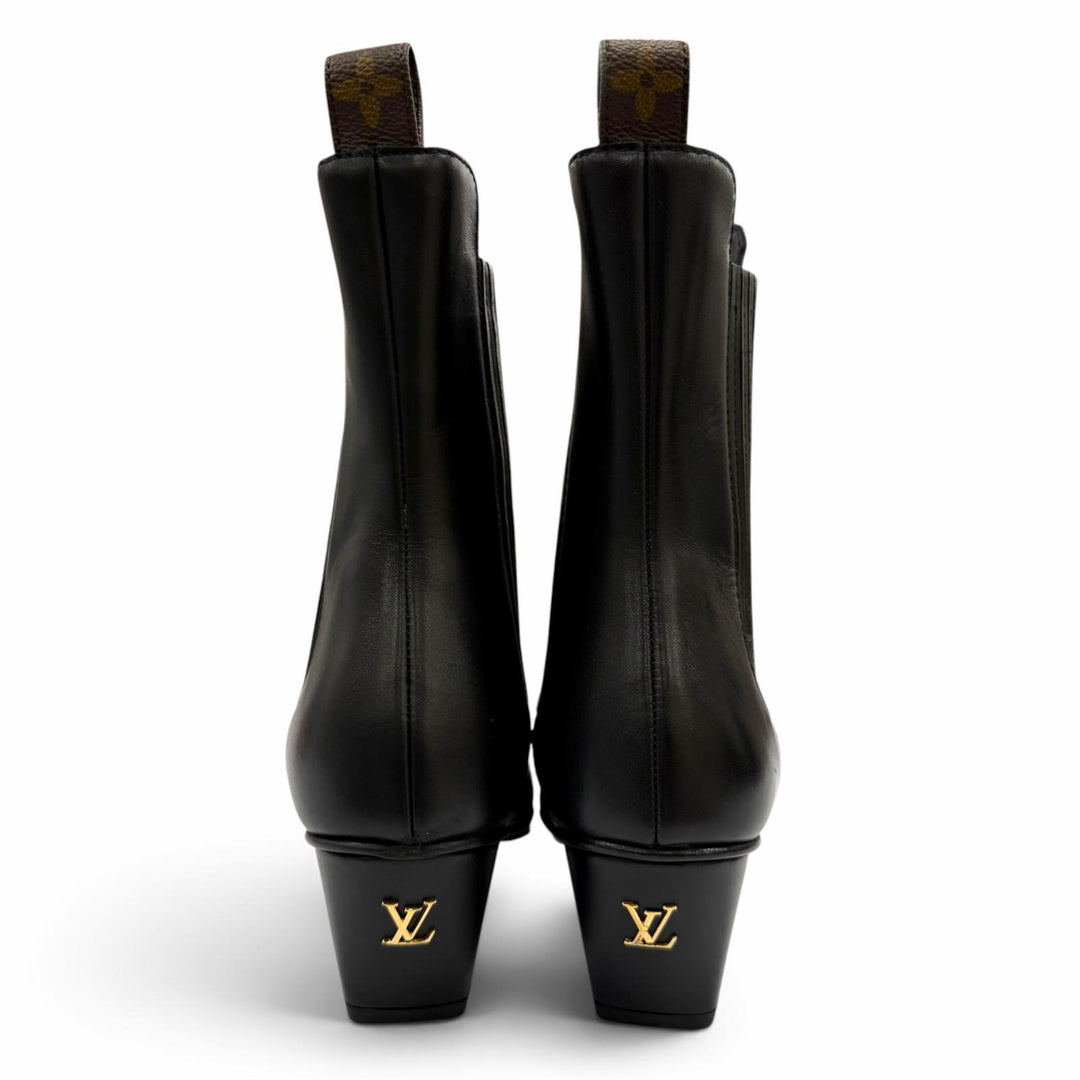 Pristine LOUIS VUITTON short boots Trinity Ankle Boots LV logo leather black 38