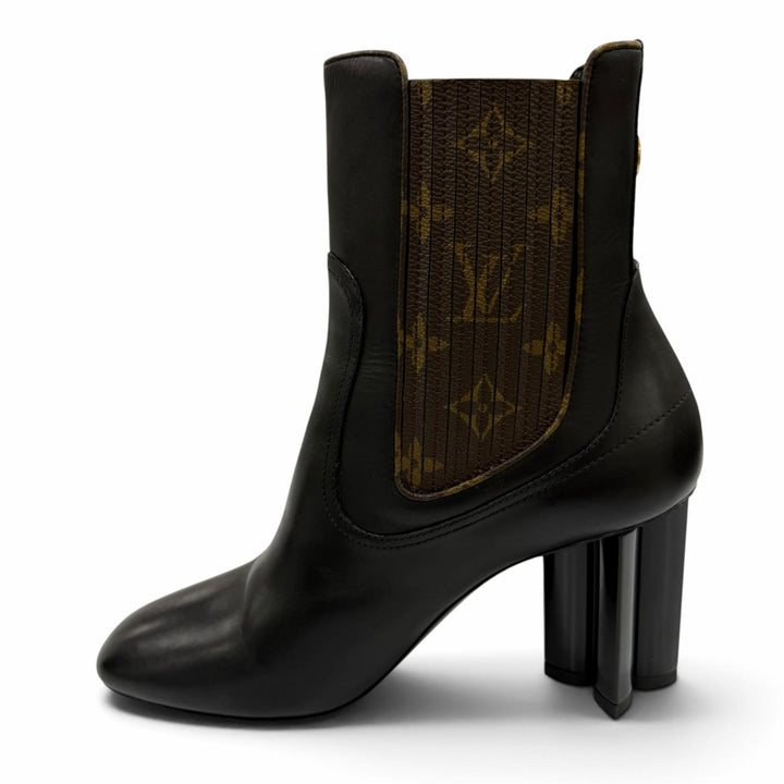 Excellent LOUIS VUITTON Silhouette Chelsea Ankle Boots Monogram leather 37.5