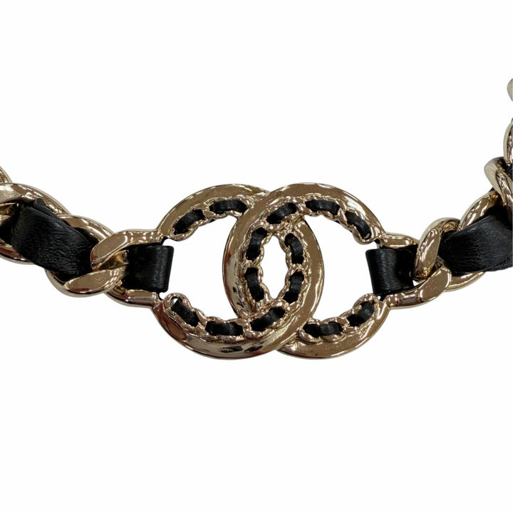 Excellent CHANEL hair accessory COCO Mark Leather Hairband black AB7846 B22P