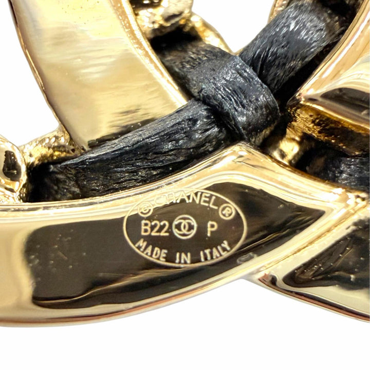 Excellent CHANEL COCO Mark Chain Leather Hairband black metal AB7846 B22P