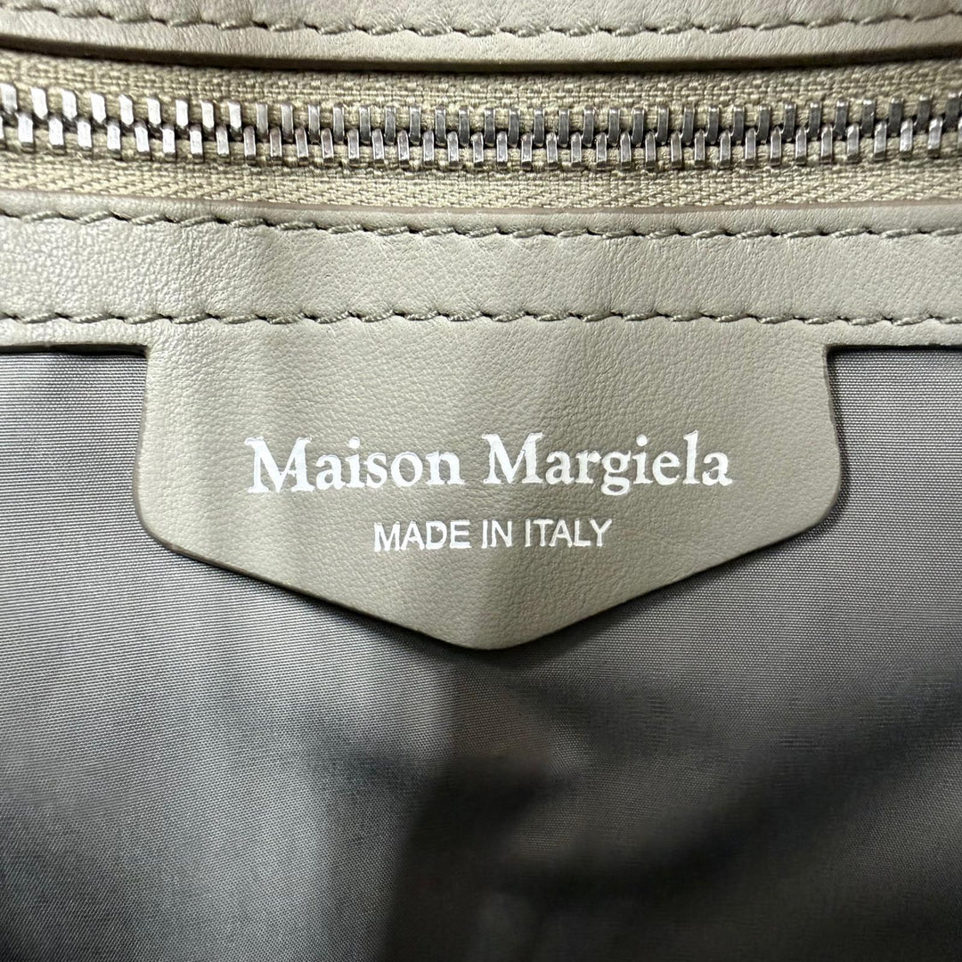 Great Maison Margiela 11 GLAM SLAM SHOPPING SMALL Tote Bag gray S56WD0133