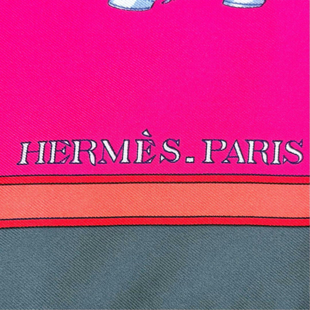 Excellent HERMES scarf CARROUSEL Merry-go-round Calle 90 pink silk Women