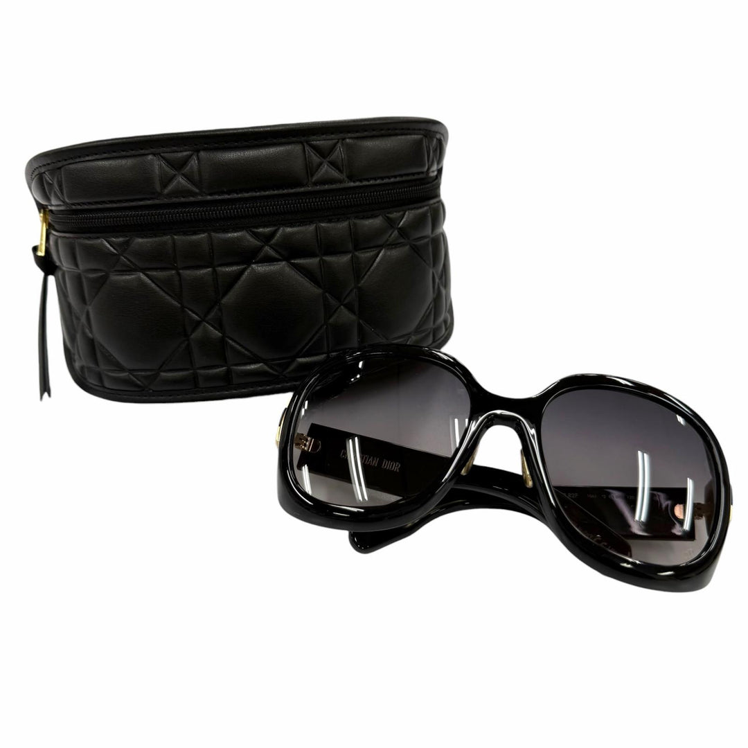 Excellent Christian Dior sunglasses Cannage Frame CD Logo black Women