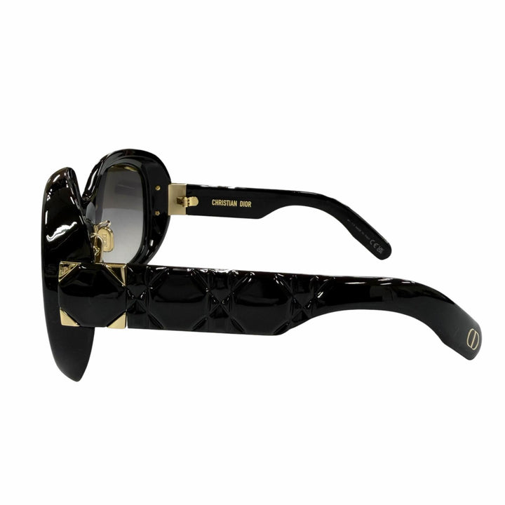 Excellent Christian Dior sunglasses Cannage Frame CD Logo black Women