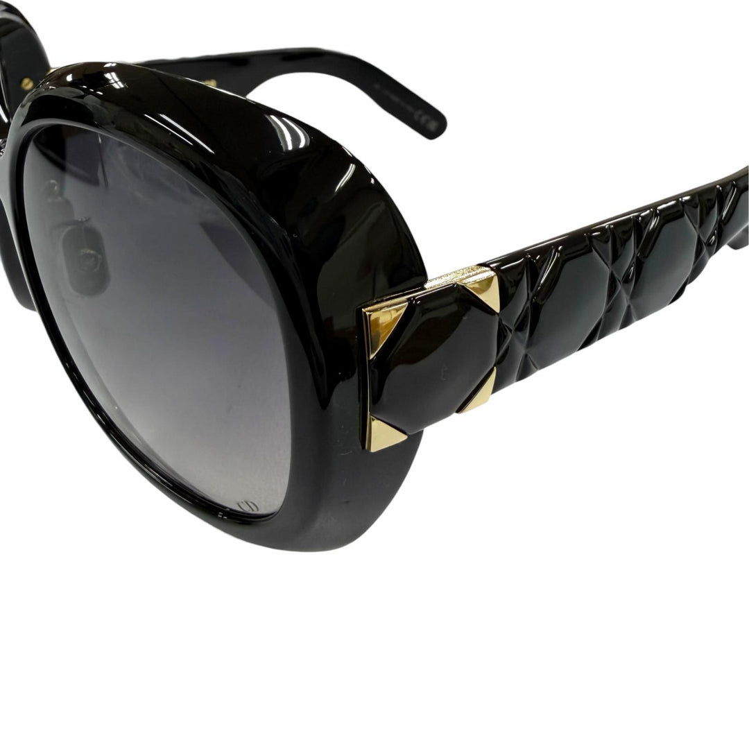Excellent Christian Dior sunglasses Cannage Frame CD Logo black Women