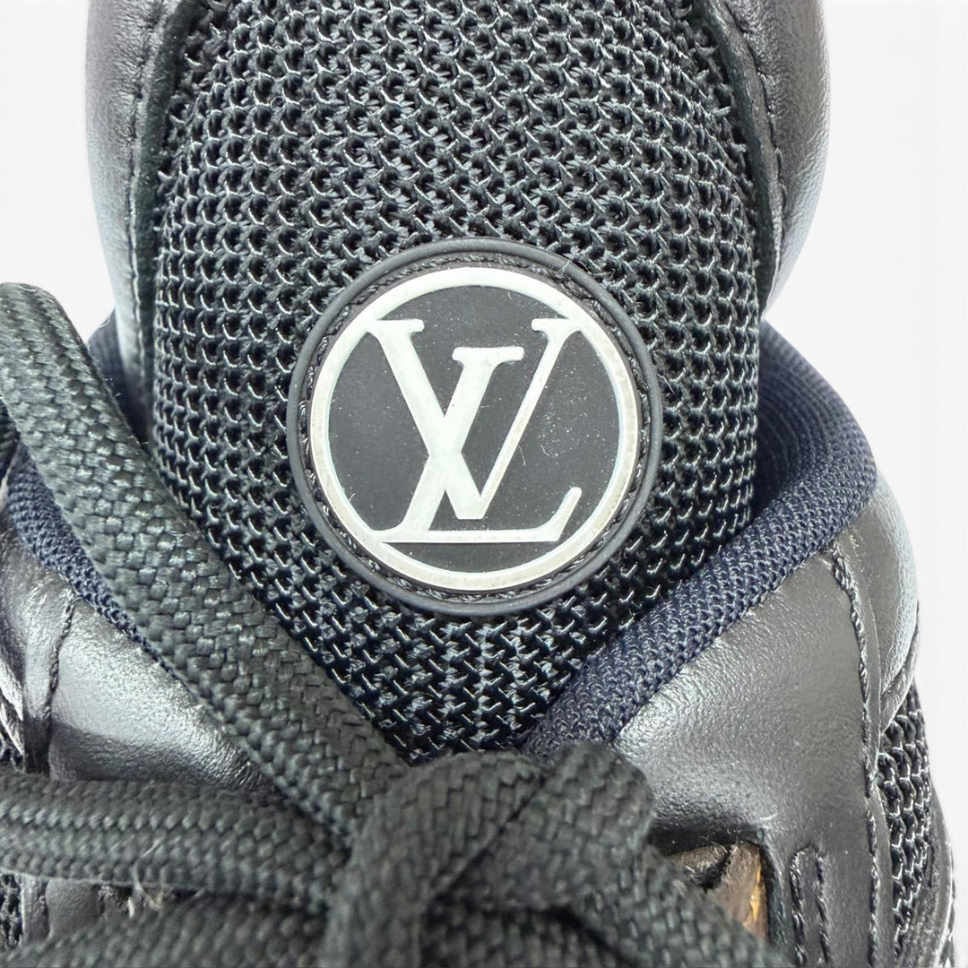 Excellent LOUIS VUITTON sneakers Arclight 2.0 Line Monogram black Women 37.5