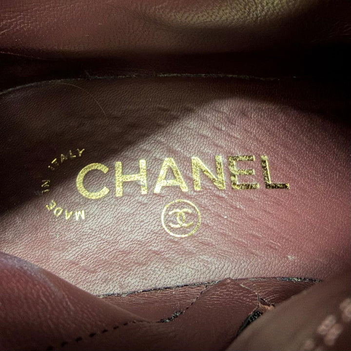 Great CHANEL short boots COCO Mark Chain Embellished Side Zip Leather 36 G39170