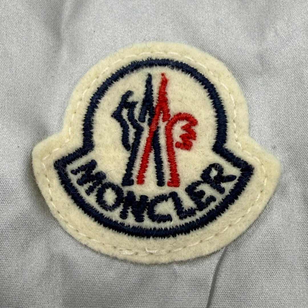 Pristine MONCLER mountain hoodie DONAN Reversible jacket with logo patch. 3