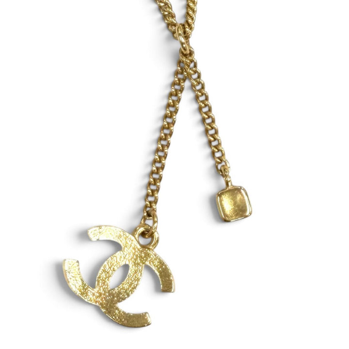 Excellent CHANEL Necklace COCO Mark Quilted Rhinestone gold Women C24P ABD016