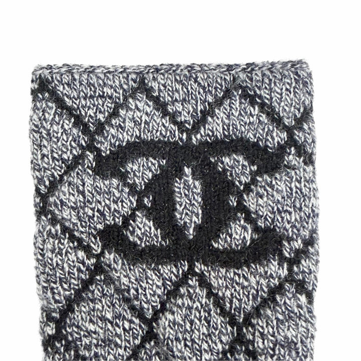 Great CHANEL COCO Mark Matelassé Knit Arm Warmers/Arm Covers gray cashmere 18A