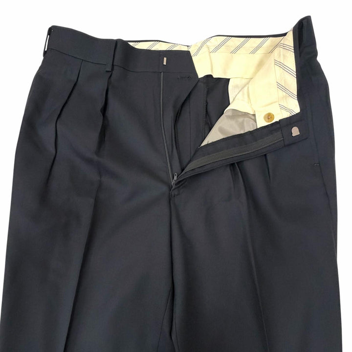 Excellent Burberrys suit PRESTIGE COLLECTION Double Navy system
