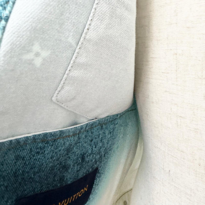 Excellent LOUIS VUITTON Denim Jacket LV spray jeans white
