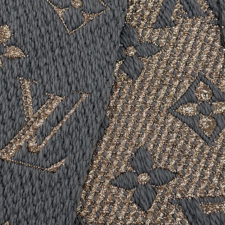 Great LOUIS VUITTON Scarf Escalp Logo Mania Shine wool Women M70467