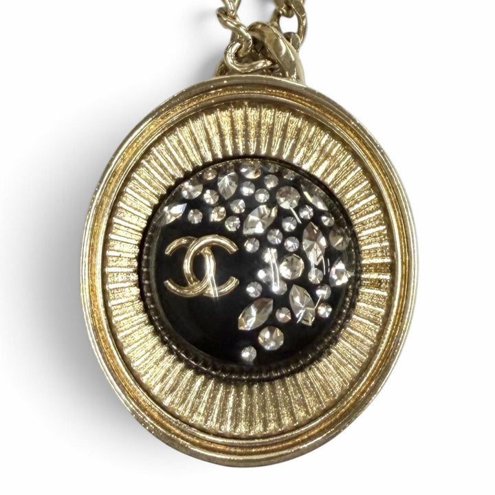 Great CHANEL Necklace COCO Mark Rhinestone Chain gold Women D21B