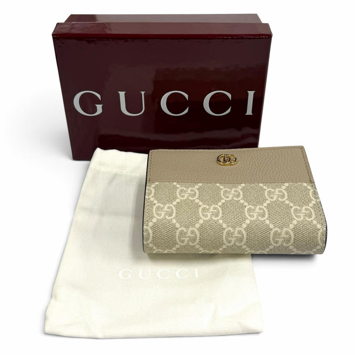 Pristine GUCCI Bifold Wallet Double G Bicolor Small Wallet GG Supreme 841360