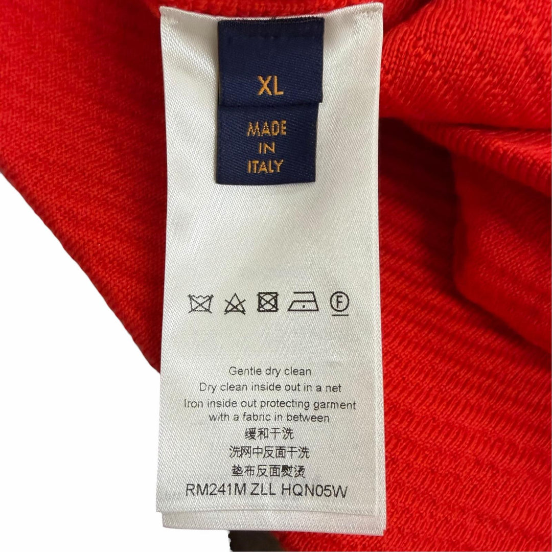 Pristine LOUIS VUITTON Shorts LV logo Red wool mens XL