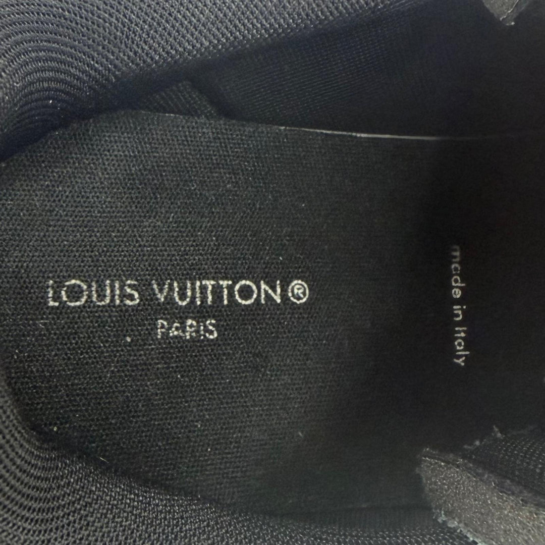 Great LOUIS VUITTON Low cut sneakers monogram lace-up black leather mens 8