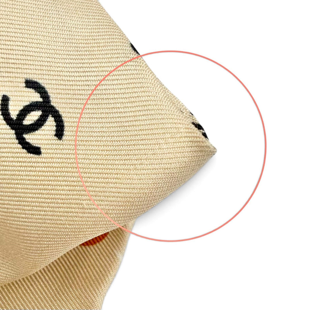 Great CHANEL COCO Mark logo scrunchie with ribbon, hair accessory silk AA9304