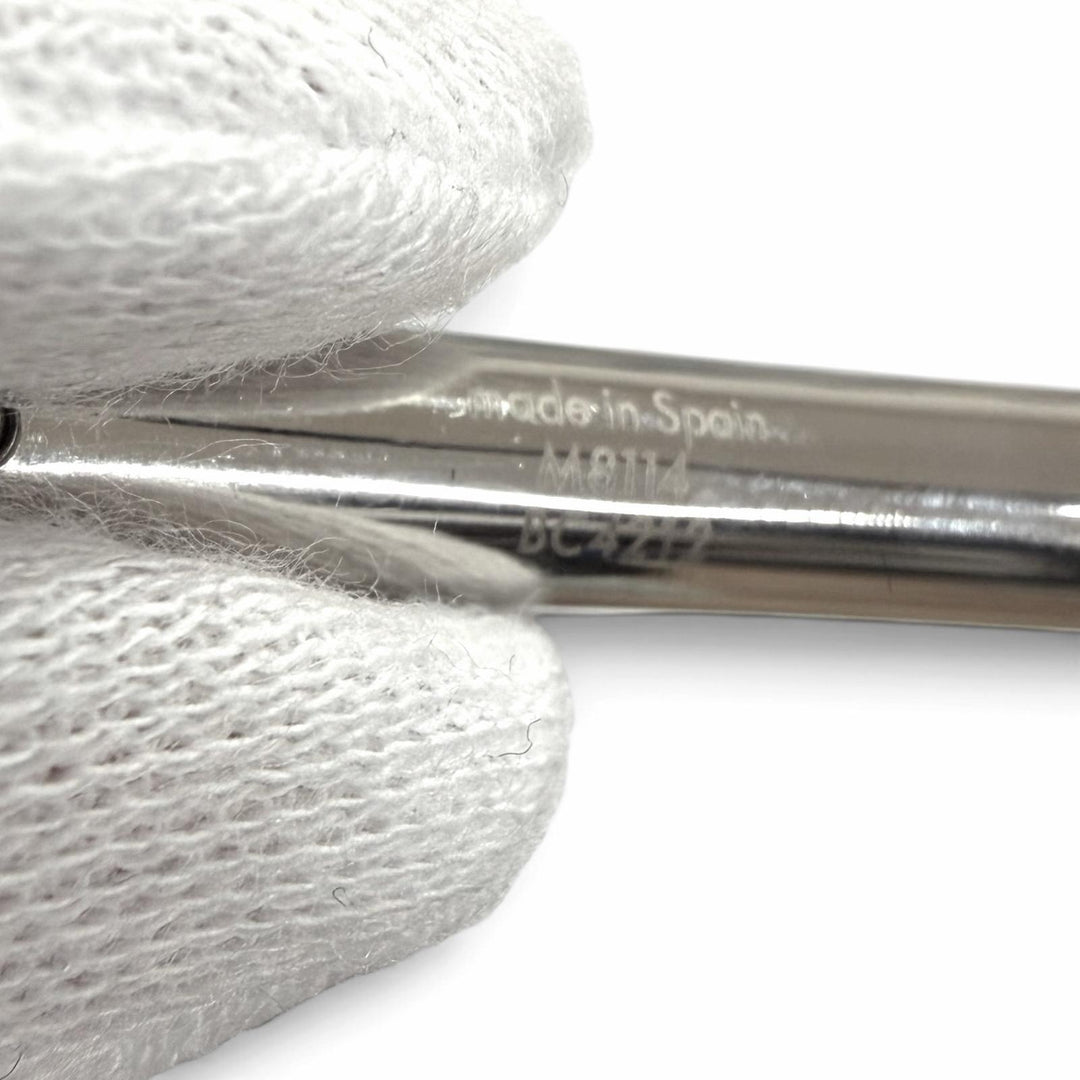 Great LOUIS VUITTON bracelet Brasserie Champs Elysées LV logo Silver