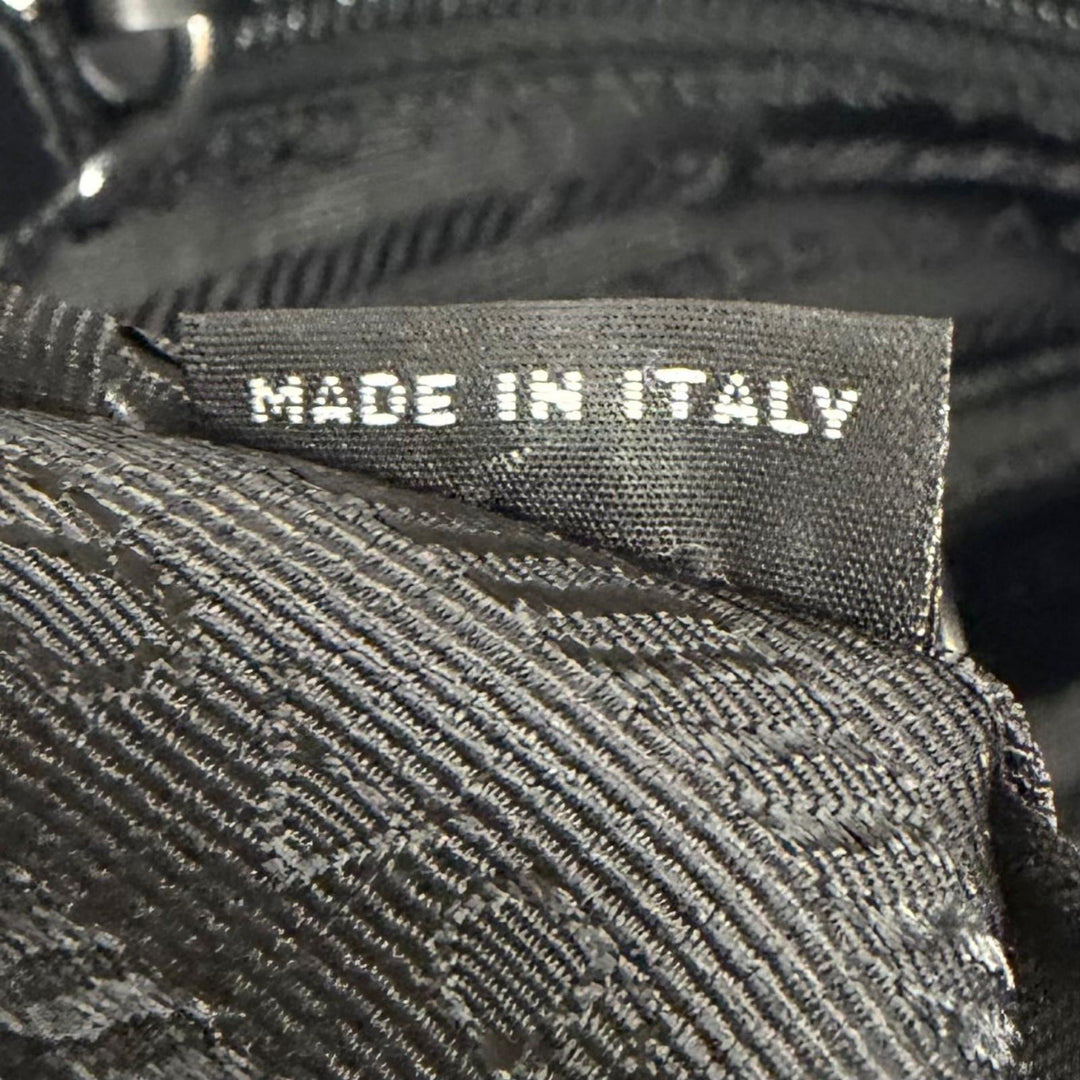 Excellent PRADA Shoulder Bag Triangle Logo Re-Nylon Messenger Bag black