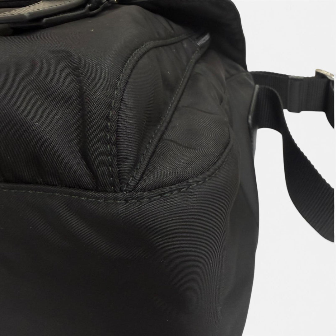 Excellent PRADA Shoulder Bag Triangle Logo Re-Nylon Messenger Bag black