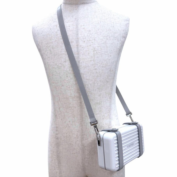 Excellent RIMOWA Shoulder Bag PERSONAL white Polycarbonate mens 890.11.66.0
