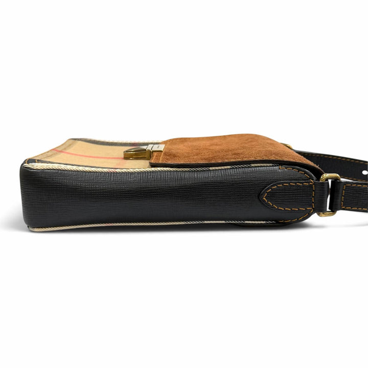 Excellent BURBERRY Shoulder Bag Leather accents, Burberry check flap leather
