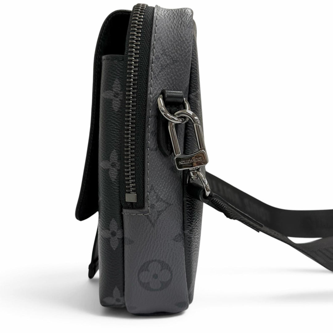 Excellent LOUIS VUITTON Shoulder Bag Double phone pouch black Monogram Eclipse
