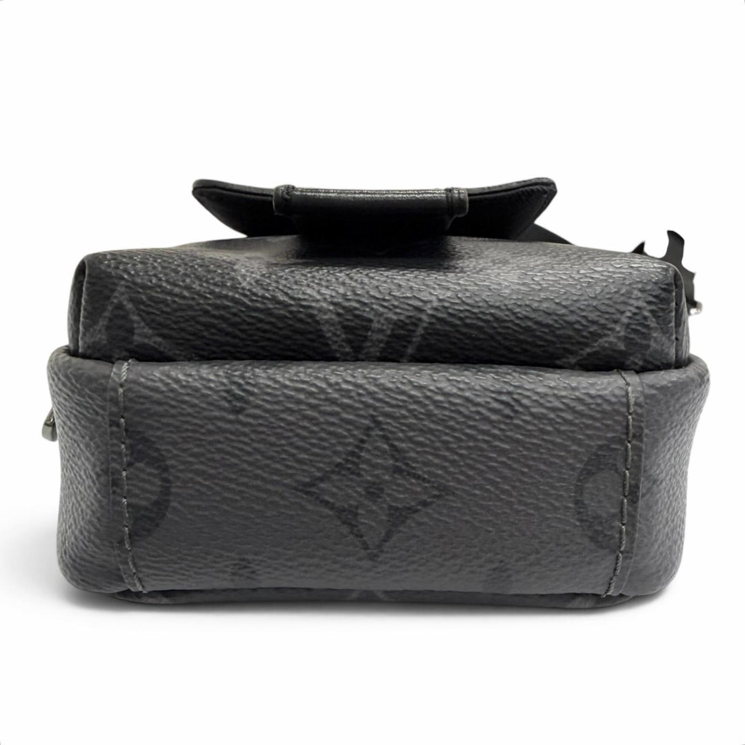 Excellent LOUIS VUITTON Shoulder Bag Double phone pouch black Monogram Eclipse