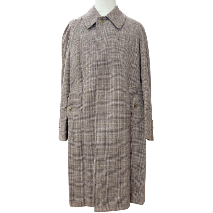 Great Burberrys coat Maruzen exclusive check pattern, concealed placket.
